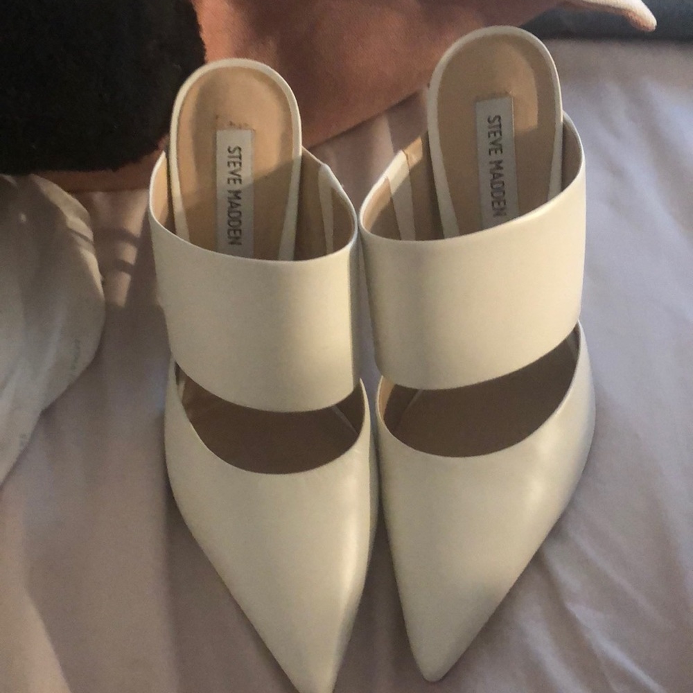 Off white Steve Madden